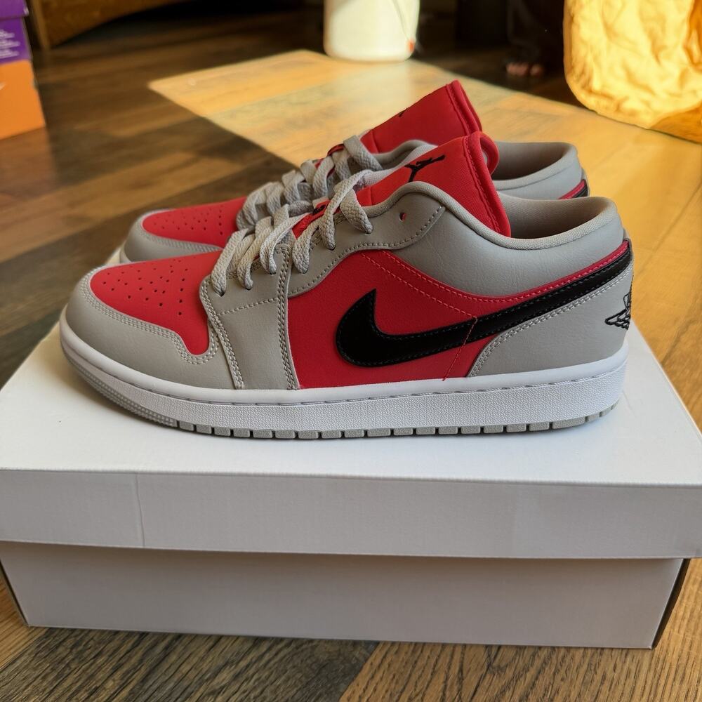 Nike Air Jordan 1 Low Light Iron Ore Black Siren Red Womens 11 DC0774-060 - Picture 2 of 12